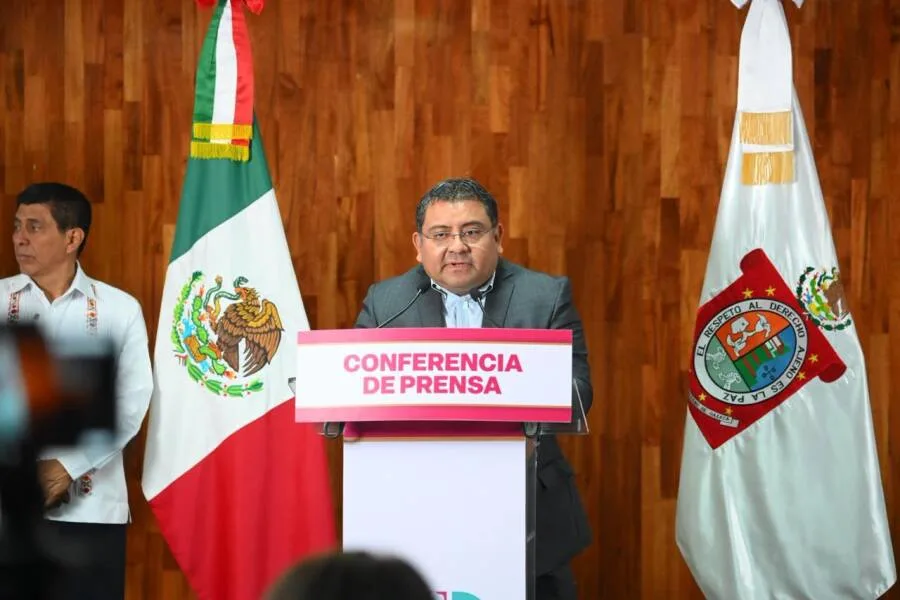 Gobierno de Oaxaca destina más de 500 millones para fortalecer la UABJO