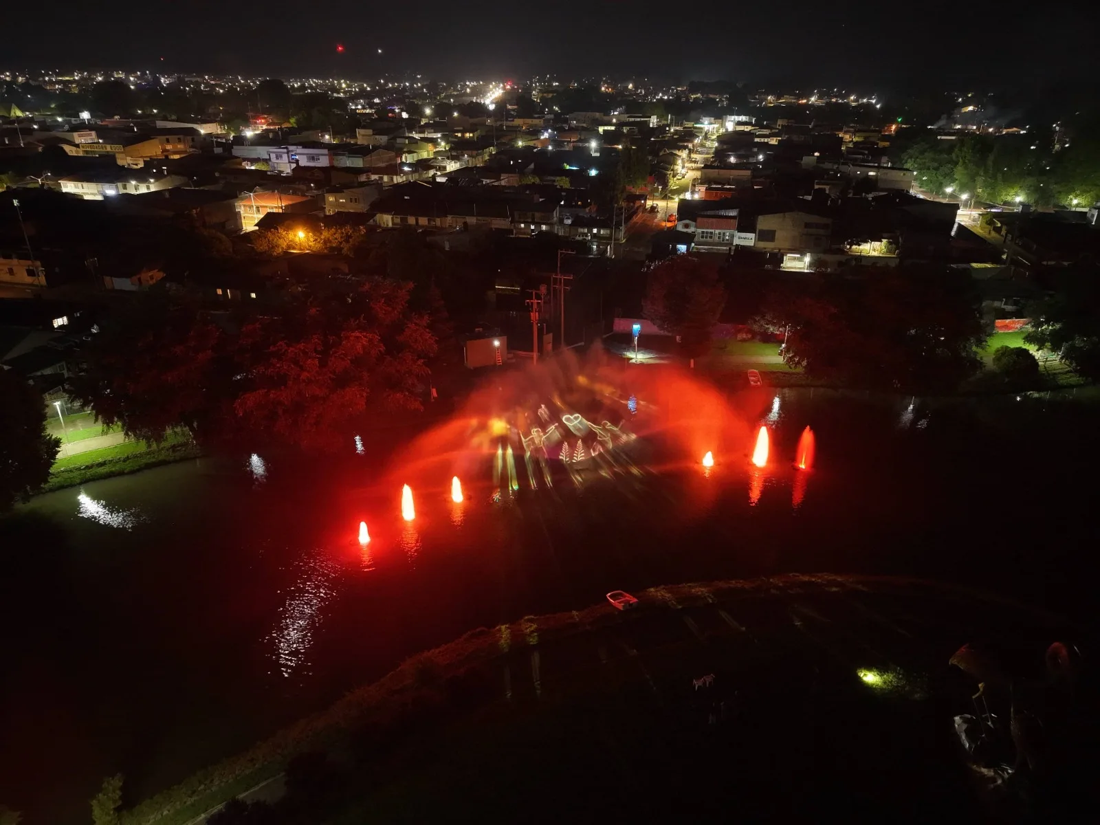 Inauguran fuentes multimedia en Lago Las Garzas para impulsar el turismo en Guachochi