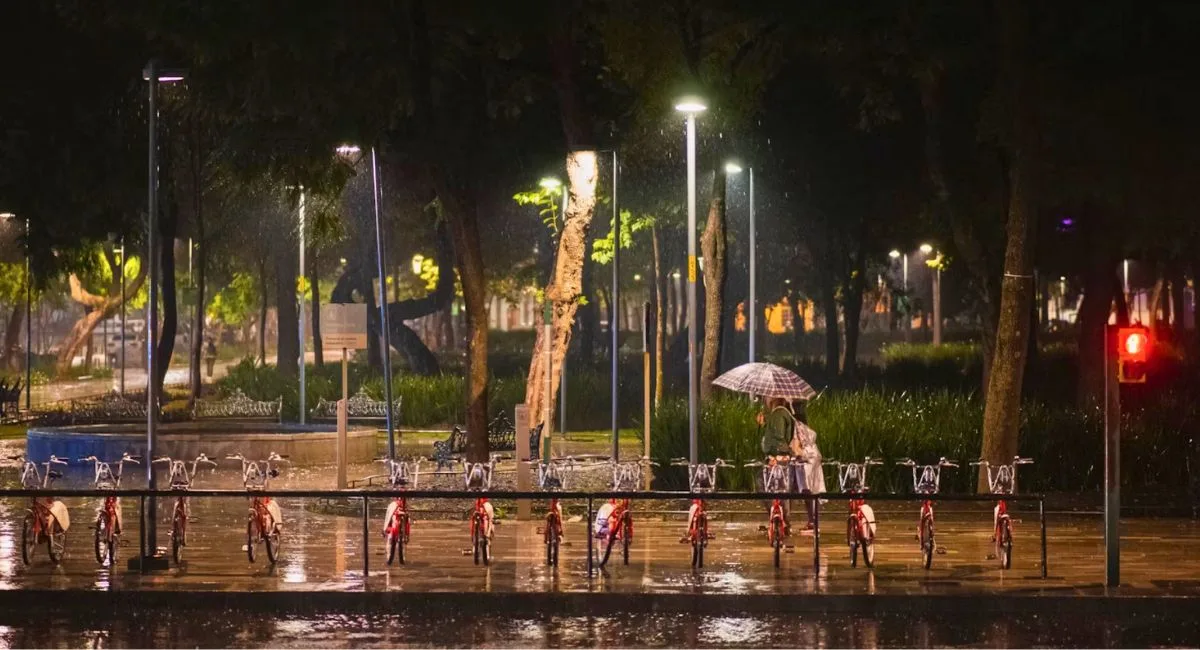 Pronóstico del clima en CDMX para hoy: lluvia intensa por la tarde con ambiente fresco