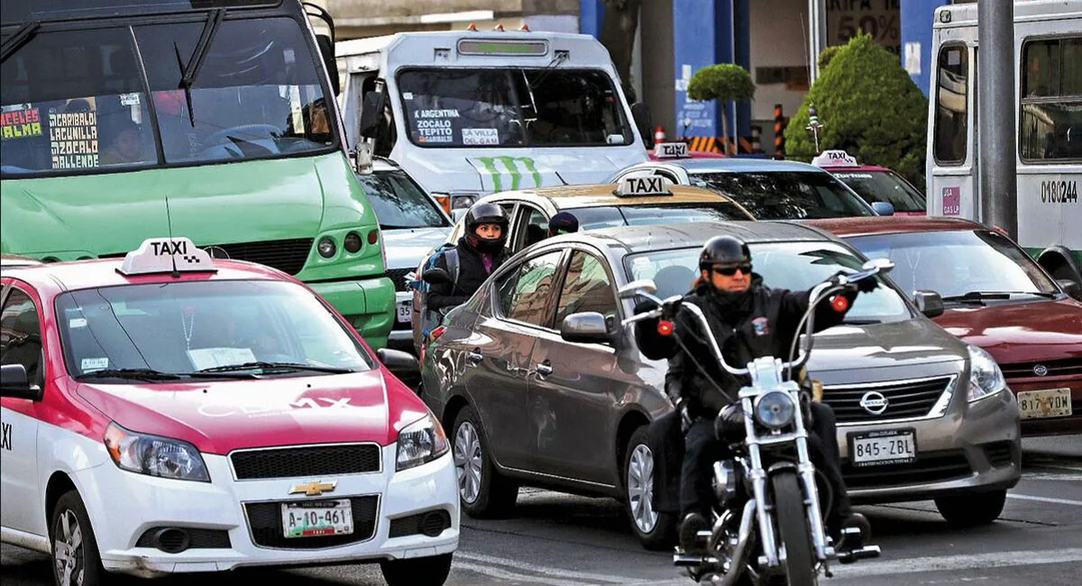 Restricciones vehiculares en CDMX y Edomex para este jueves 9 de julio de 2026