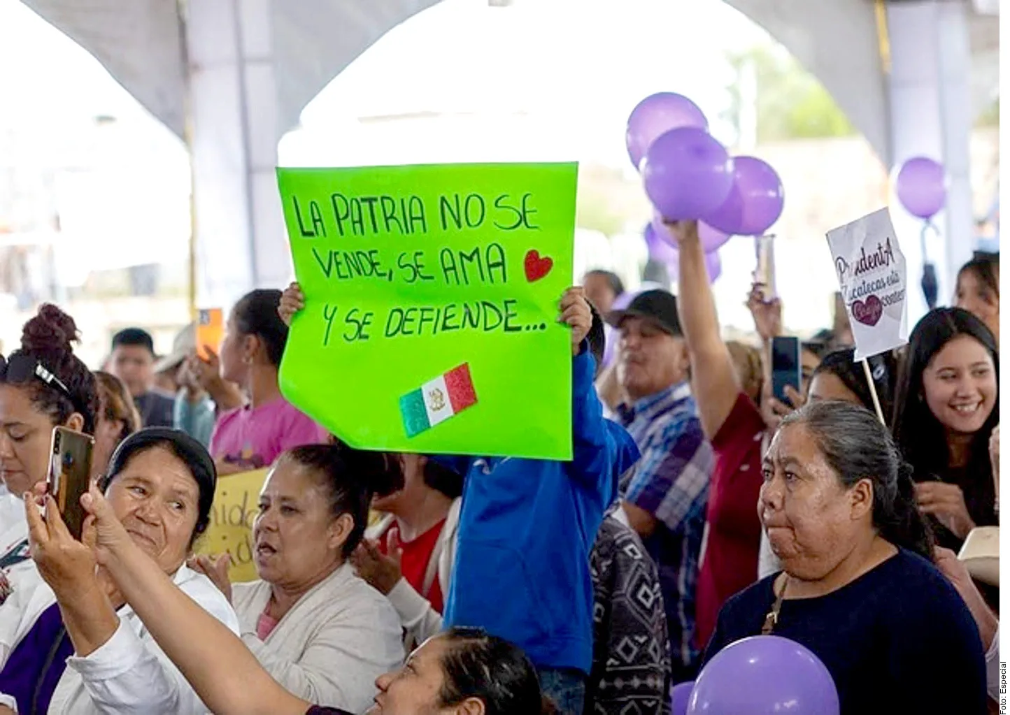 Ricardo Monreal defiende la gestión de su hermano en Zacatecas ante críticas y cuestionamientos