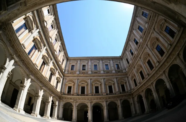 Roma habilita cines y bibliotecas como espacios gratuitos para combatir la ola de calor