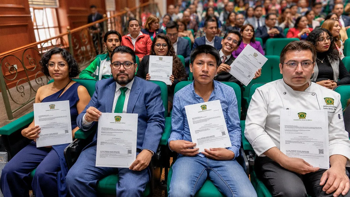 Becas de la UAEMex para estudiantes de bachillerato, licenciatura y posgrado
