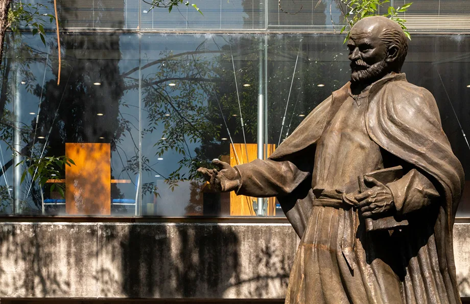 La IBERO Puebla impulsa la transformación social basada en el legado de San Ignacio de Loyola