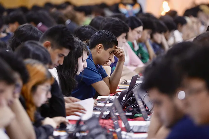 La UNAM concluye etapas foráneas del examen presencial para recuperar la transparencia en admisión