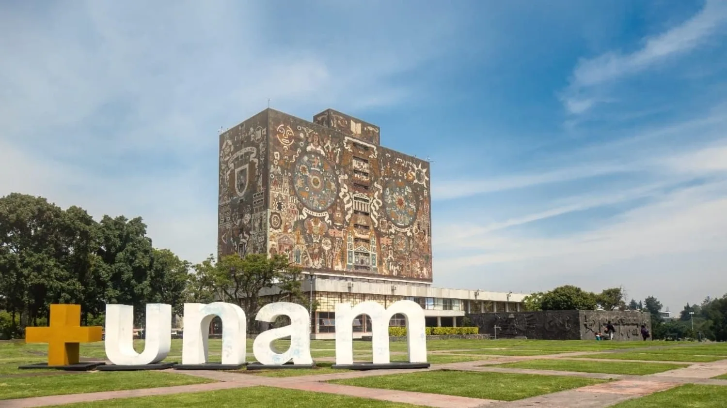 UNAM enfrenta denuncias por uso indebido de inteligencia artificial en examen de admisión